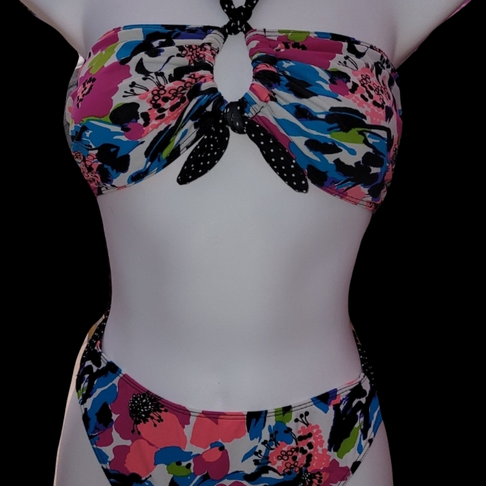 Swimwear set